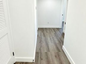 1337 S Hudson Avenue, Los Angeles CA 90019