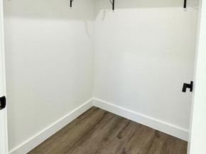 1337 S Hudson Avenue, Los Angeles CA 90019