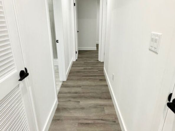 1337 S Hudson Avenue, Los Angeles CA 90019