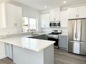 1337 S Hudson Avenue, Los Angeles CA 90019