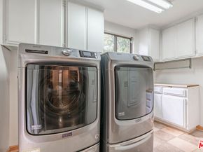 3041 E Chevy Chase Drive, Glendale CA 91206