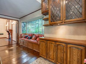 3041 E Chevy Chase Drive, Glendale CA 91206