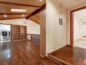 3041 E Chevy Chase Drive, Glendale CA 91206