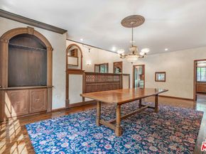 3041 E Chevy Chase Drive, Glendale CA 91206