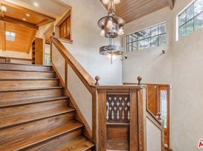 3041 E Chevy Chase Drive, Glendale CA 91206