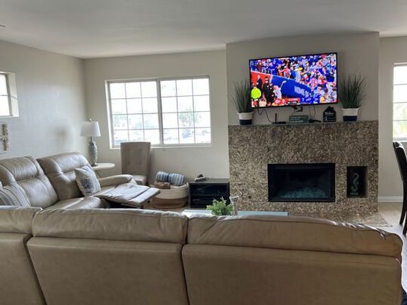 613 E Balboa Boulevard A, Newport Beach CA 92661