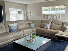 613 E Balboa Boulevard A, Newport Beach CA 92661