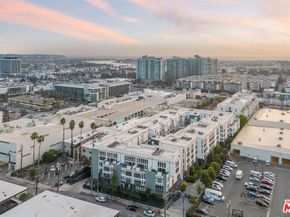 4215 Glencoe Avenue 205, Marina Del Rey CA 90292