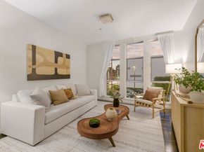 4215 Glencoe Avenue 205, Marina Del Rey CA 90292