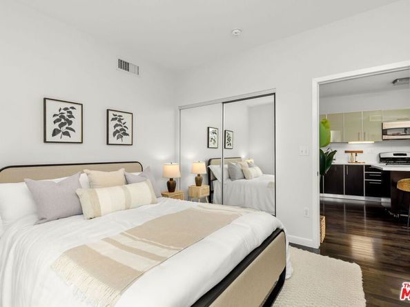 4215 Glencoe Avenue 205, Marina Del Rey CA 90292