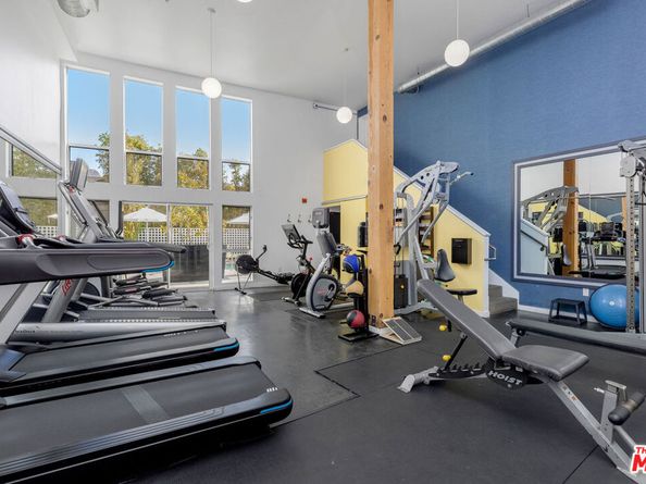 4215 Glencoe Avenue 205, Marina Del Rey CA 90292