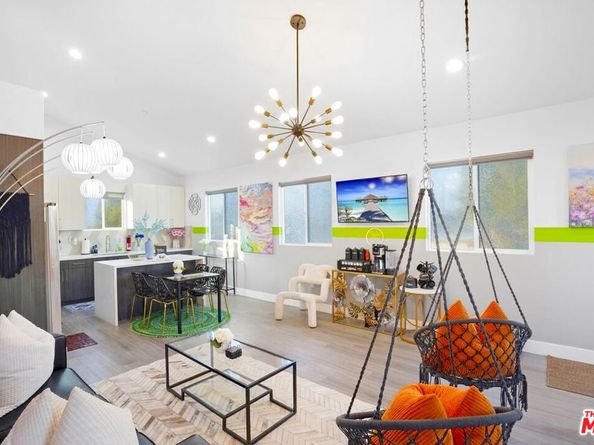 5853 Vineland Avenue, North Hollywood CA 91601