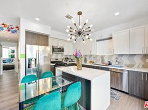 5853 Vineland Avenue, North Hollywood CA 91601