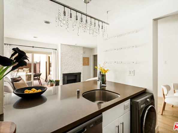 141 S Clark Drive 216, West Hollywood CA 90048