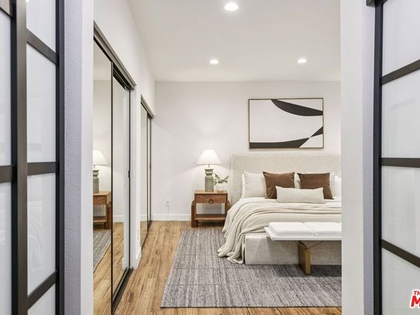 4242 Stansbury Avenue 104, Sherman Oaks CA 91423