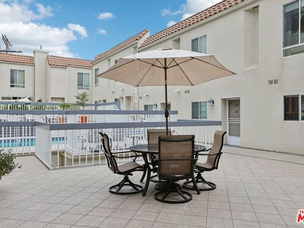 4242 Stansbury Avenue 104, Sherman Oaks CA 91423