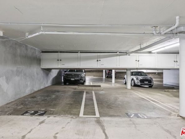 4242 Stansbury Avenue 104, Sherman Oaks CA 91423