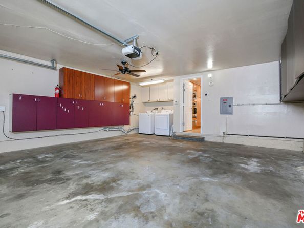 14128 Dickens Street, Sherman Oaks CA 91423