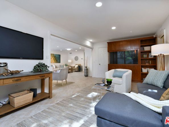 14128 Dickens Street, Sherman Oaks CA 91423