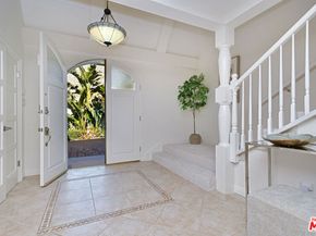 14128 Dickens Street, Sherman Oaks CA 91423