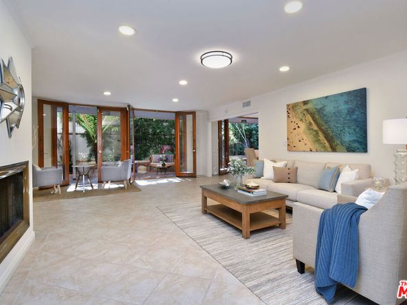 14128 Dickens Street, Sherman Oaks CA 91423