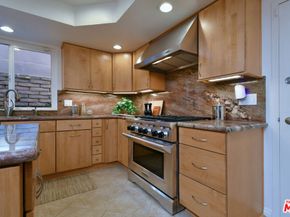 14128 Dickens Street, Sherman Oaks CA 91423