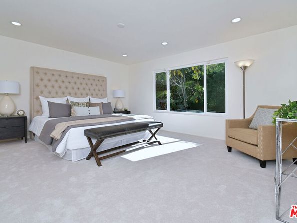 14128 Dickens Street, Sherman Oaks CA 91423