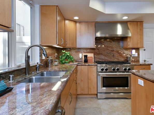 14128 Dickens Street, Sherman Oaks CA 91423