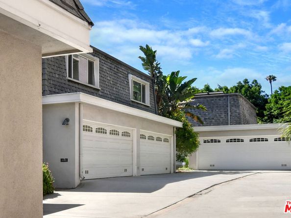 14128 Dickens Street, Sherman Oaks CA 91423