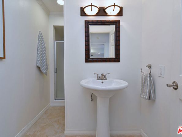 14128 Dickens Street, Sherman Oaks CA 91423