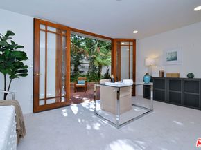 14128 Dickens Street, Sherman Oaks CA 91423