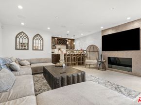 2427 Flintridge Drive, Glendale CA 91206