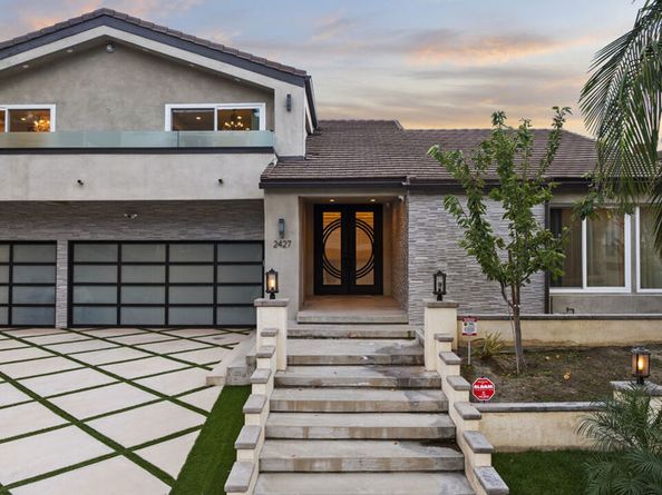 2427 Flintridge Drive, Glendale CA 91206