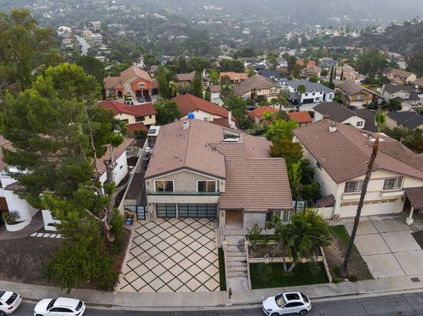 2427 Flintridge Drive, Glendale CA 91206