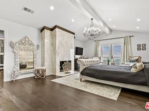 2427 Flintridge Drive, Glendale CA 91206