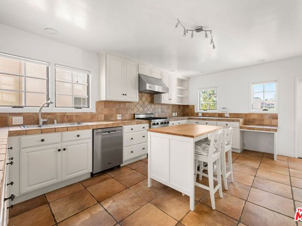 1849 Benecia Avenue, Los Angeles CA 90025