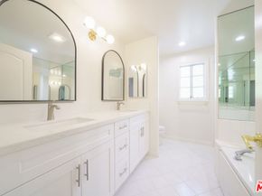 4520 Pennsylvania Avenue 119, La Crescenta CA 91214