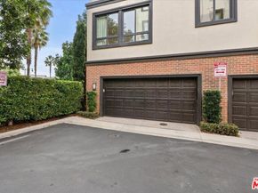 12871 Runway Road 2, Playa Vista CA 90094