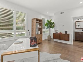 12871 Runway Road 2, Playa Vista CA 90094