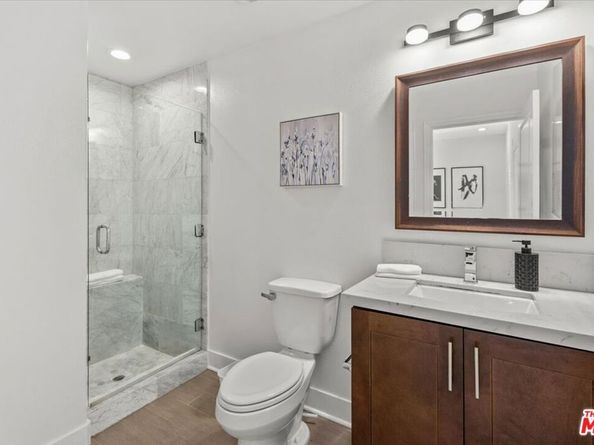 12871 Runway Road 2, Playa Vista CA 90094