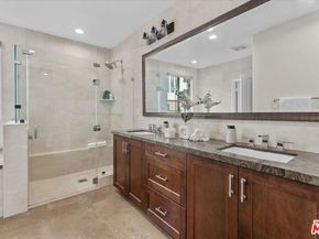 12871 Runway Road 2, Playa Vista CA 90094