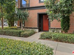 12871 Runway Road 2, Playa Vista CA 90094