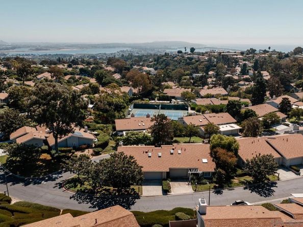 2163 Caminito Circulo Norte, La Jolla CA 92037