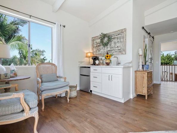 3275 Maezel Ln, Carlsbad CA 92008