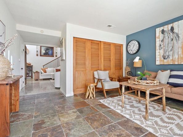 3275 Maezel Ln, Carlsbad CA 92008