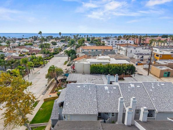 972 Sapphire Street, San Diego CA 92109