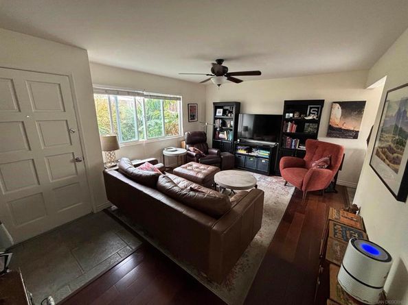 2028 Thomas Ave, San Diego CA 92109
