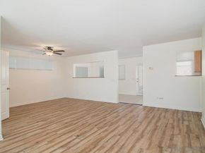 2028 Thomas Ave, San Diego CA 92109