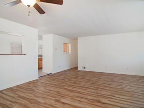 2028 Thomas Ave, San Diego CA 92109
