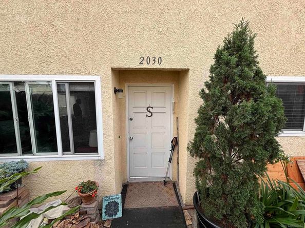 2028 Thomas Ave, San Diego CA 92109